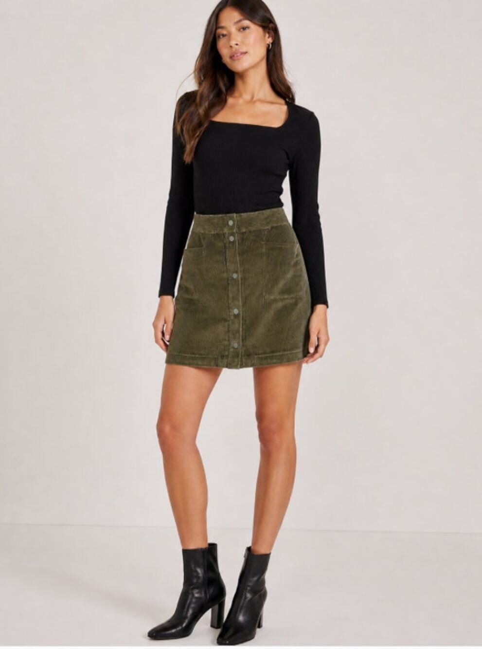 TED BAKER Omarah Cord Green High Waist A-line Mini Skirt size 3/US 8-10/Medium